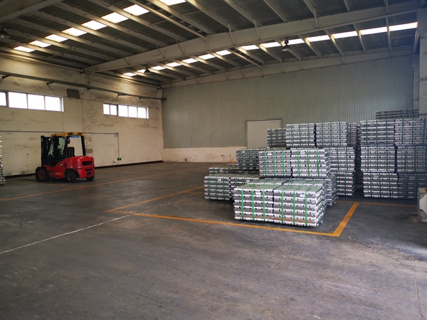 鋁錠、鋁液設(shè)備